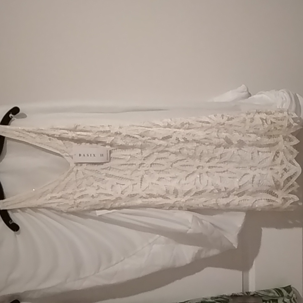 Basix , size XS, white